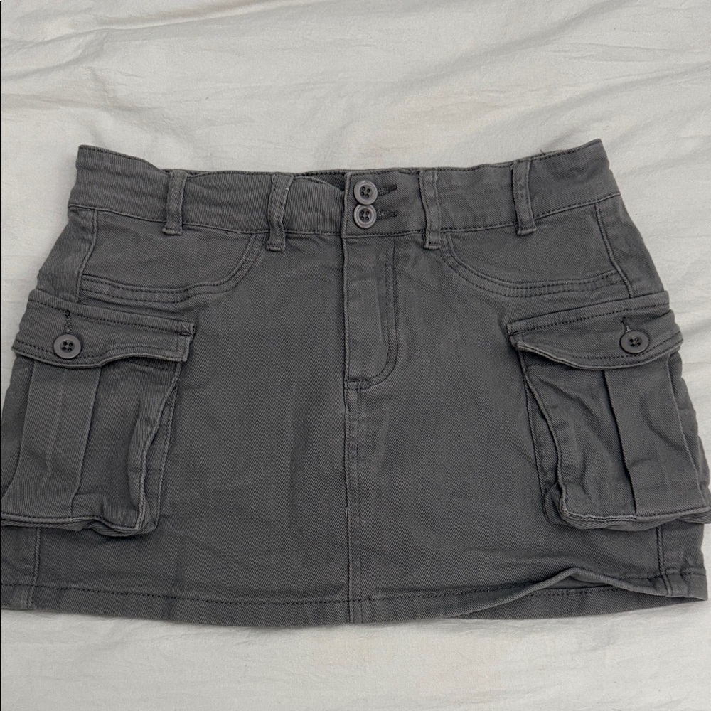 Gray Women's Cargo Skirt